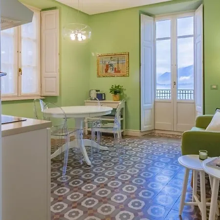 La Terrazza Cavour Comfortable * بيلاجيو