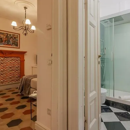 La Terrazza Cavour Comfortable بيت للعطل