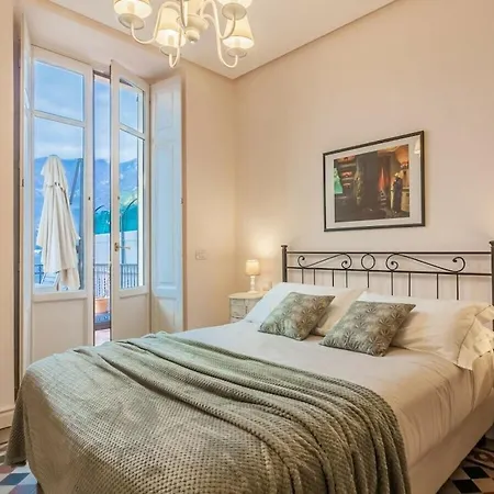 La Terrazza Cavour Comfortable بيت للعطل *